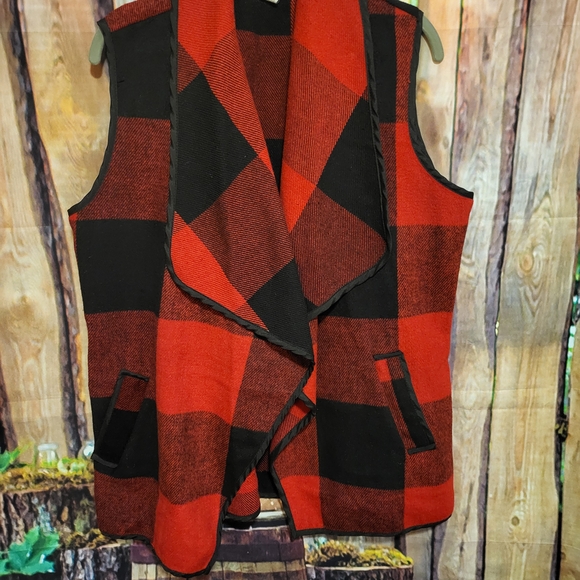 Amazon Jackets & Blazers - Amazon Red and Black Plaid Vest